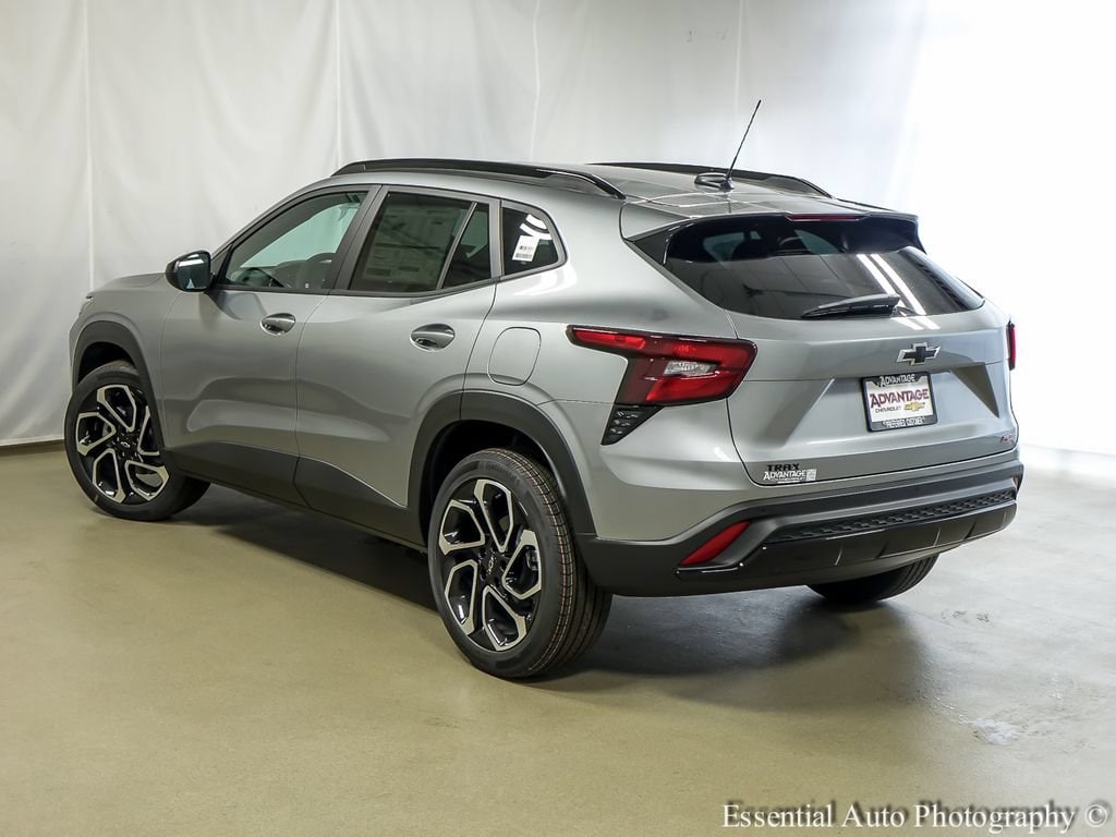 2026 Chevrolet Trax RS - Photo 8