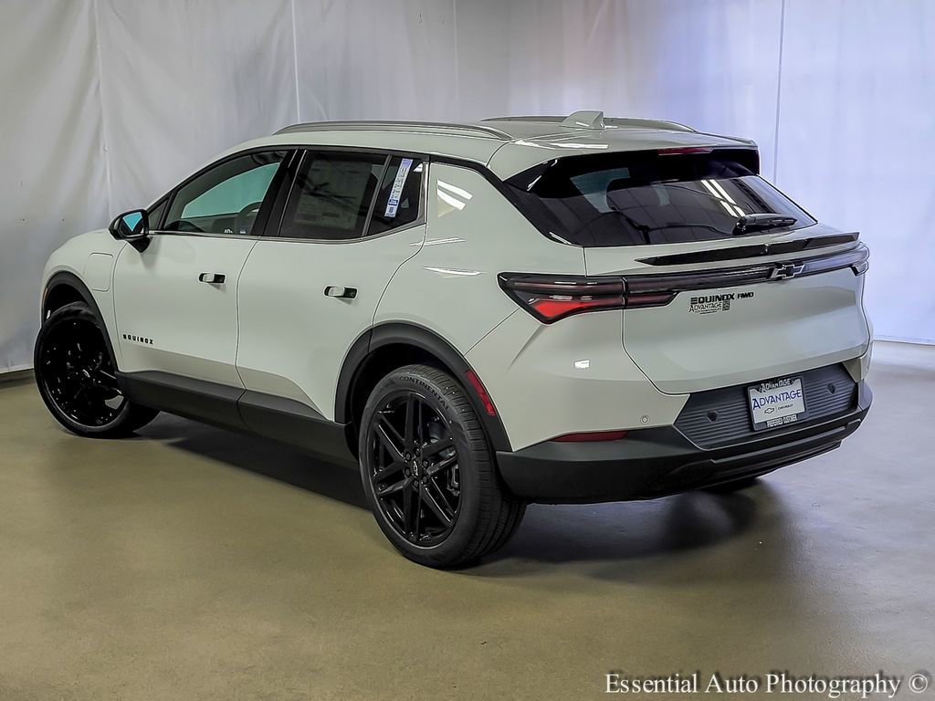 2026 Chevrolet Equinox EV 2LT - Photo 8