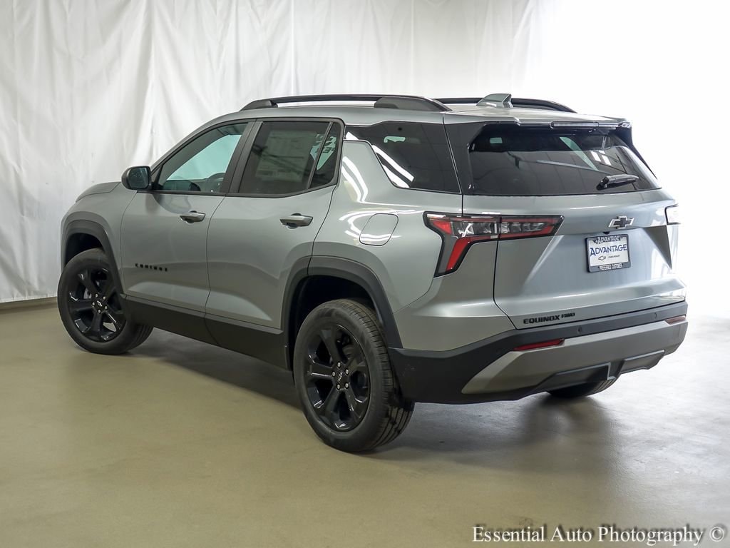 2026 Chevrolet Equinox LT - Photo 8