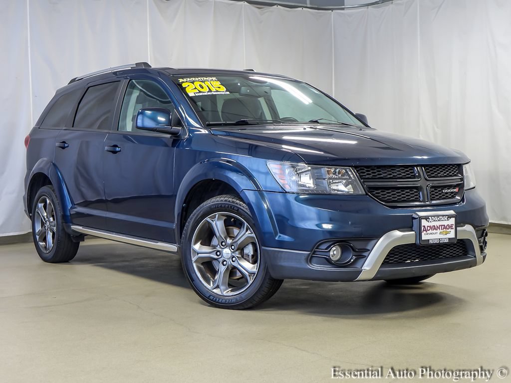 Used 2015 Dodge Journey CrossRoad with VIN 3C4PDCGBXFT621530 for sale in Bridgeview, IL
