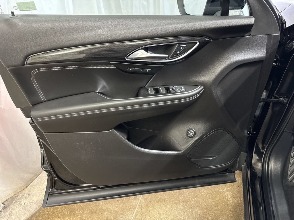 2023 Buick Envision Essence - Photo 21