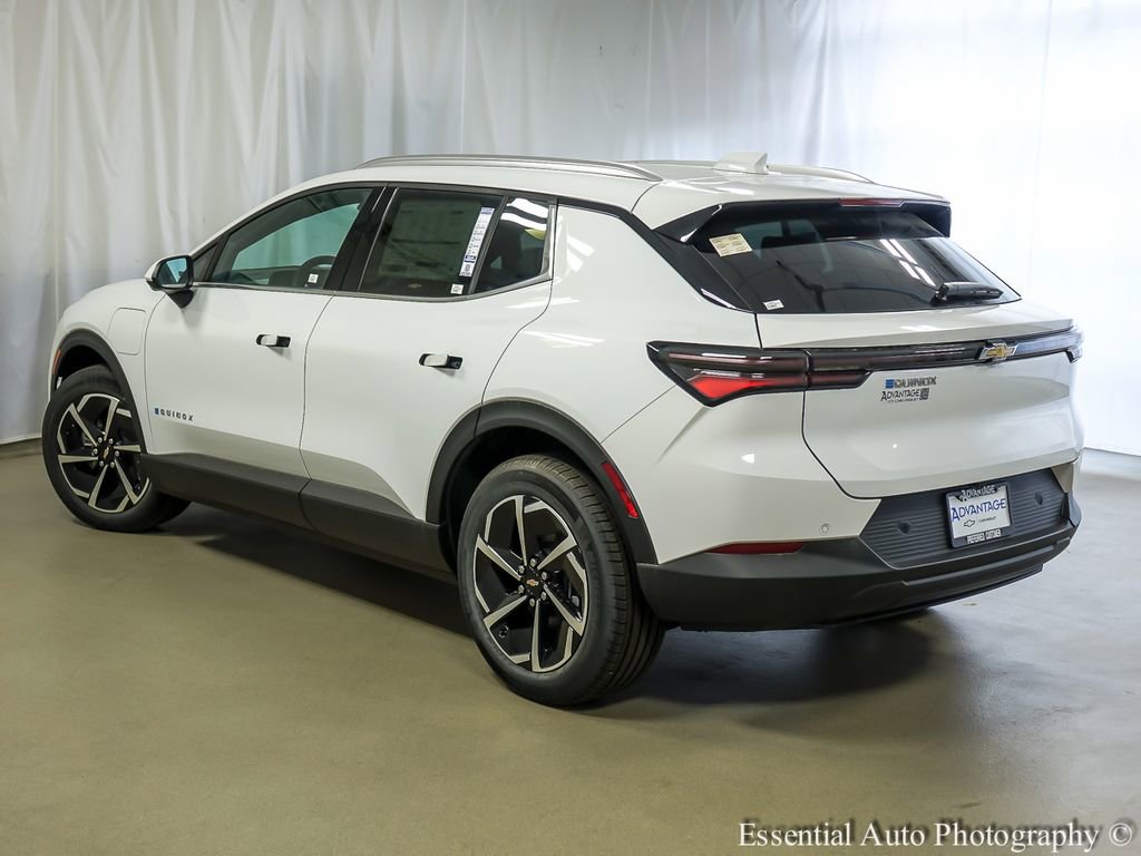 2026 Chevrolet Equinox EV 2LT - Photo 8