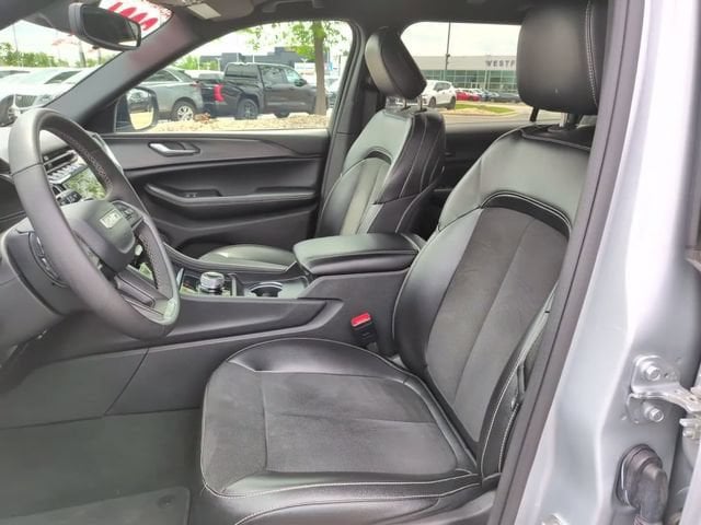 2024 Jeep Grand Cherokee L Altitude - Photo 18