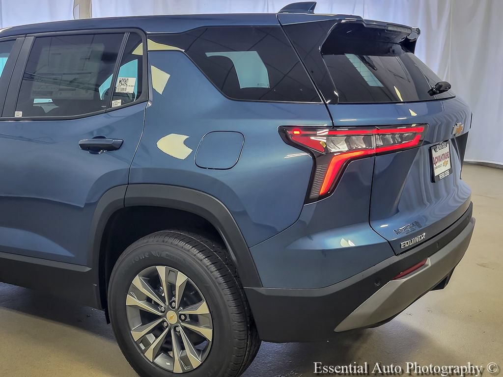 2027 Chevrolet Equinox LT - Photo 6