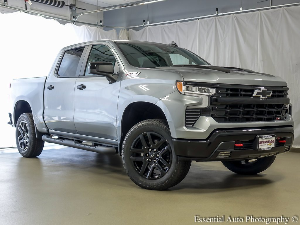 2026 Chevrolet Silverado 1500 LT Trail Boss photo 2
