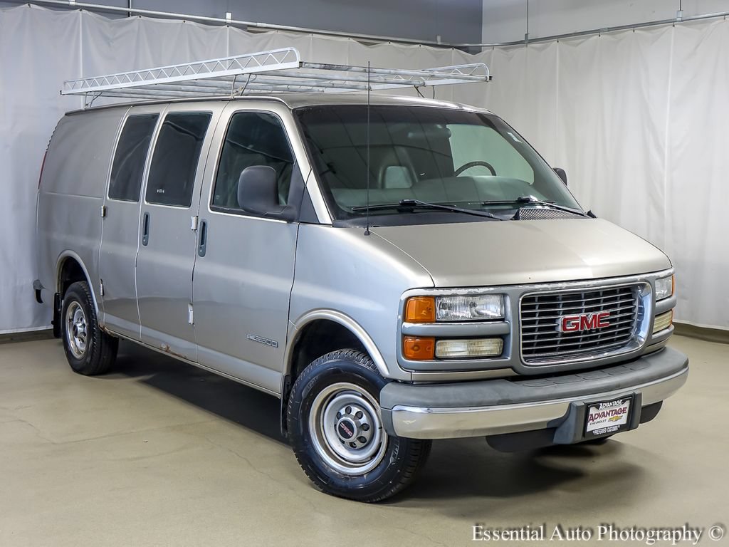 Used 2002 GMC Savana Cargo Base with VIN 1GTGG25R221168880 for sale in Bridgeview, IL