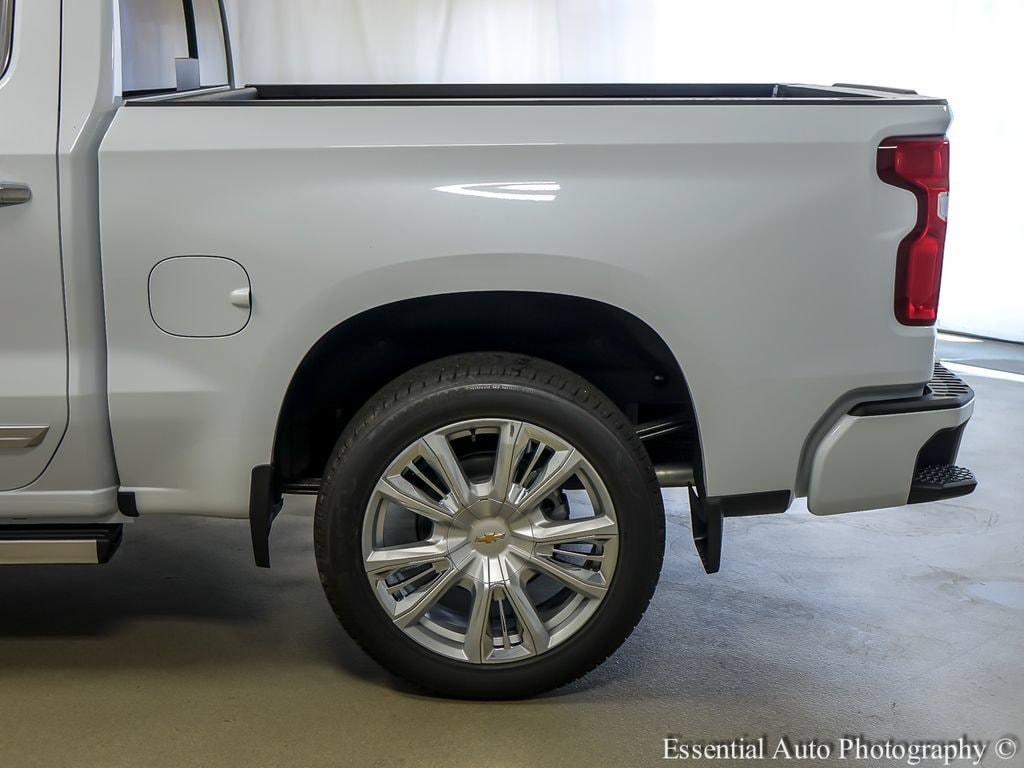 2026 Chevrolet Silverado 1500 High Country - Photo 9