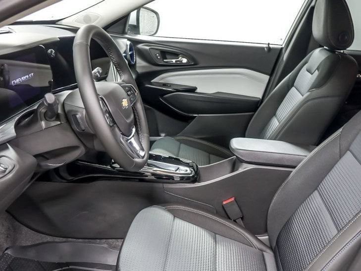 2026 Chevrolet Trax LT - Photo 10