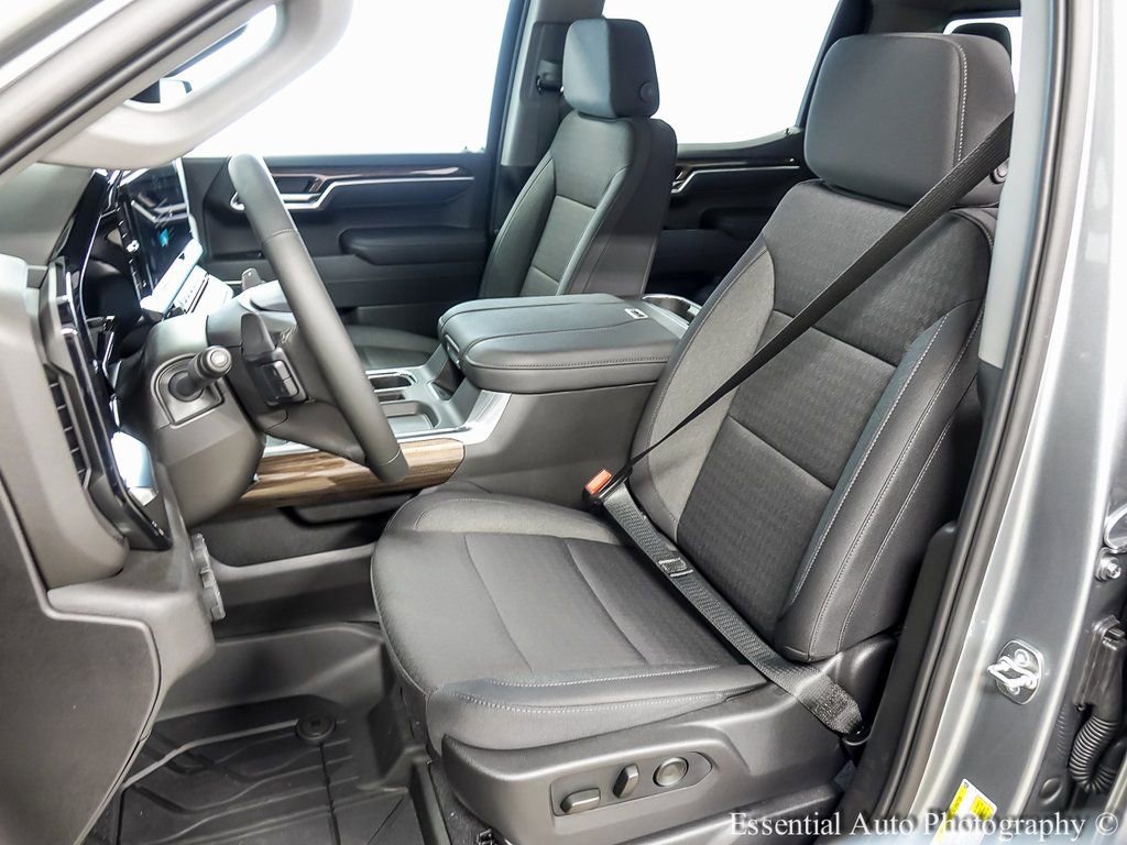 2026 Chevrolet Silverado 1500 LT - Photo 10