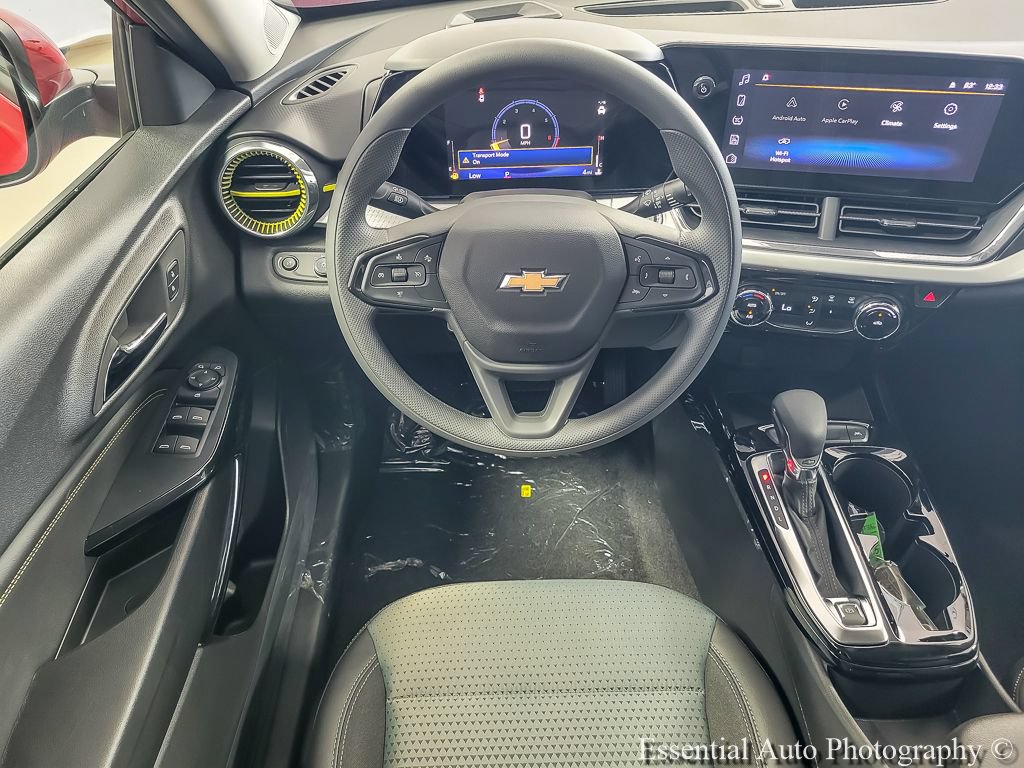 2026 Chevrolet Trax LT - Photo 10