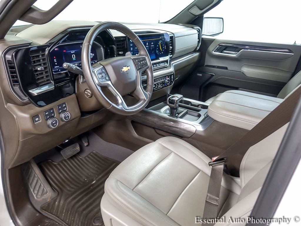2024 Chevrolet Silverado 1500 LTZ - Photo 11