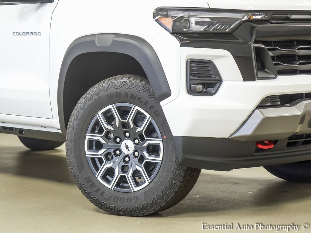 2024 Chevrolet Colorado Z71 photo 4