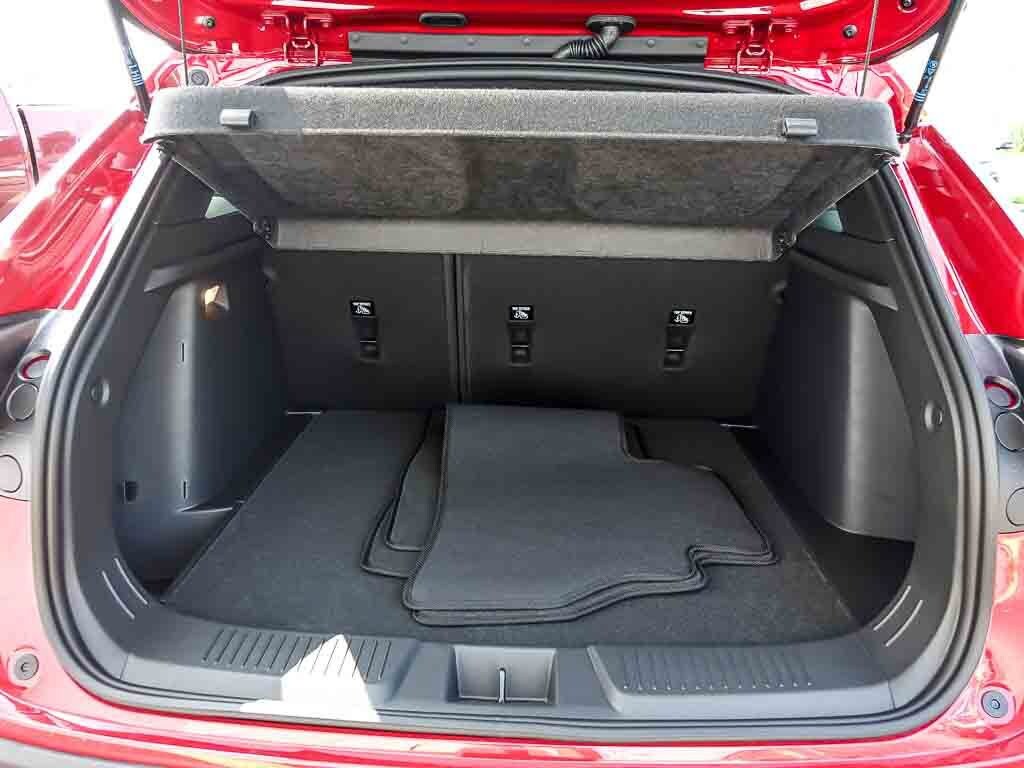2026 Chevrolet Trax RS - Photo 8