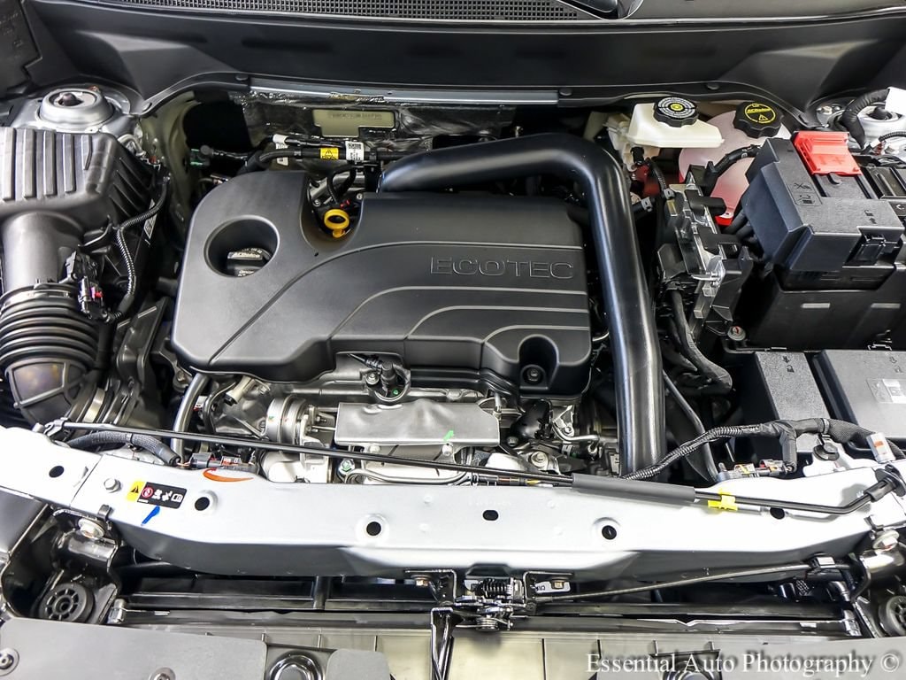 2027 Chevrolet Equinox LT - Photo 21