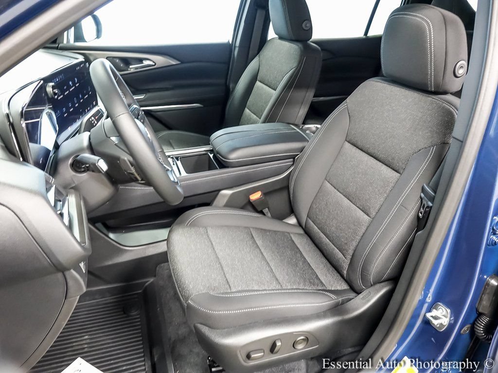 2026 Chevrolet Traverse LT - Photo 9