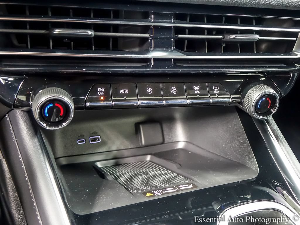 2026 Chevrolet Traverse LT - Photo 17