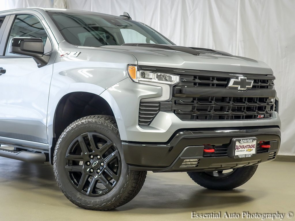 2026 Chevrolet Silverado 1500 LT Trail Boss photo 3