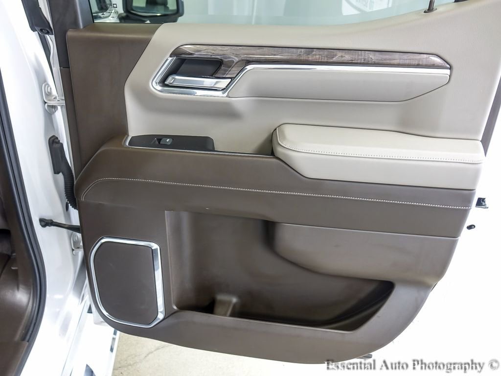 2024 Chevrolet Silverado 1500 LTZ - Photo 25