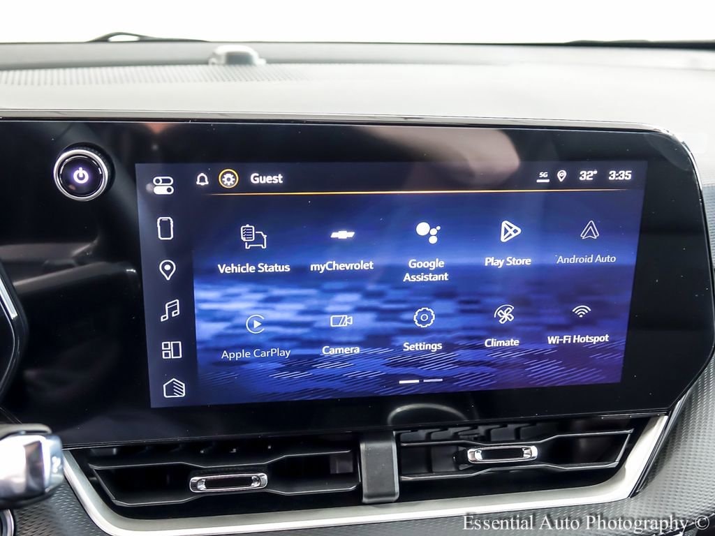 2026 Chevrolet Equinox LT - Photo 13
