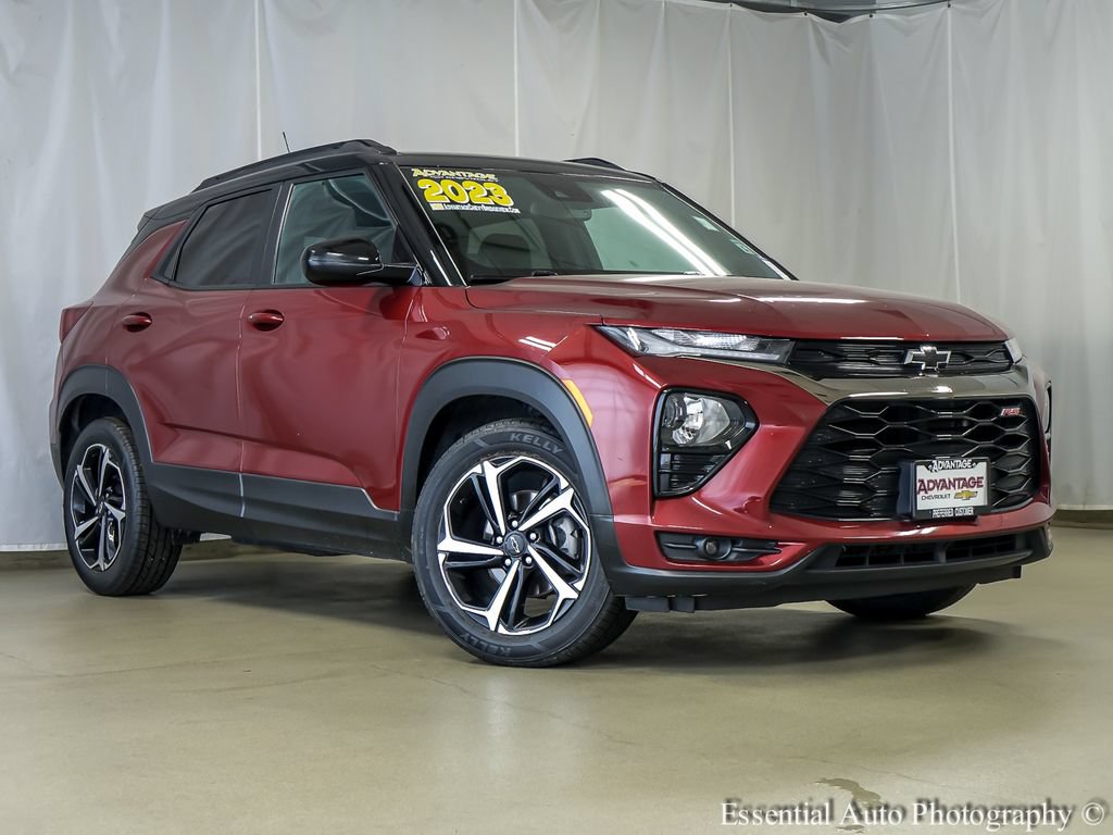 Used 2023 Chevrolet TrailBlazer RS with VIN KL79MTSL6PB105156 for sale in Bridgeview, IL