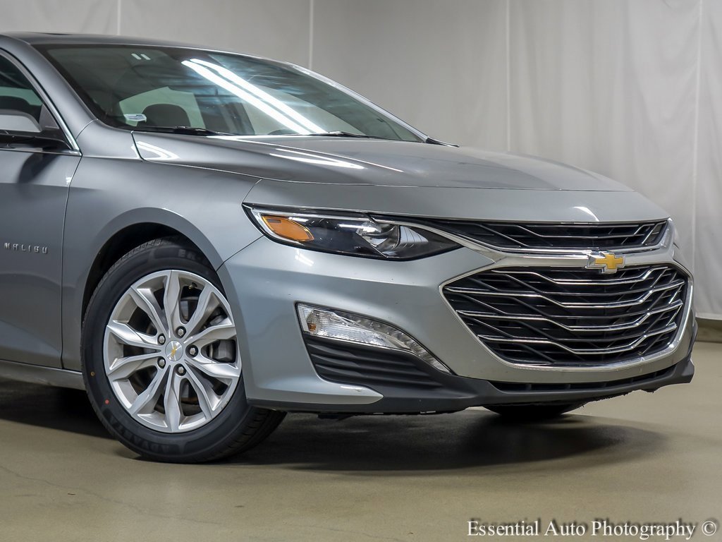 2024 Chevrolet Malibu 1LT photo 3