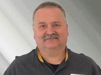 Staff member Darisc Stachnik from ID_6c26ee
