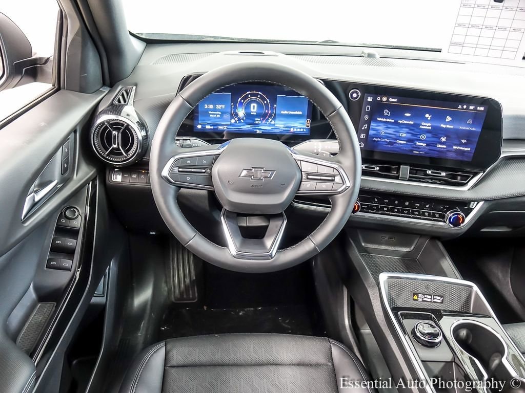 2026 Chevrolet Equinox LT - Photo 11
