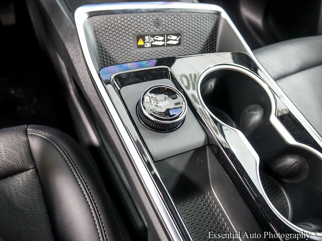 2026 Chevrolet Equinox LT - Photo 17