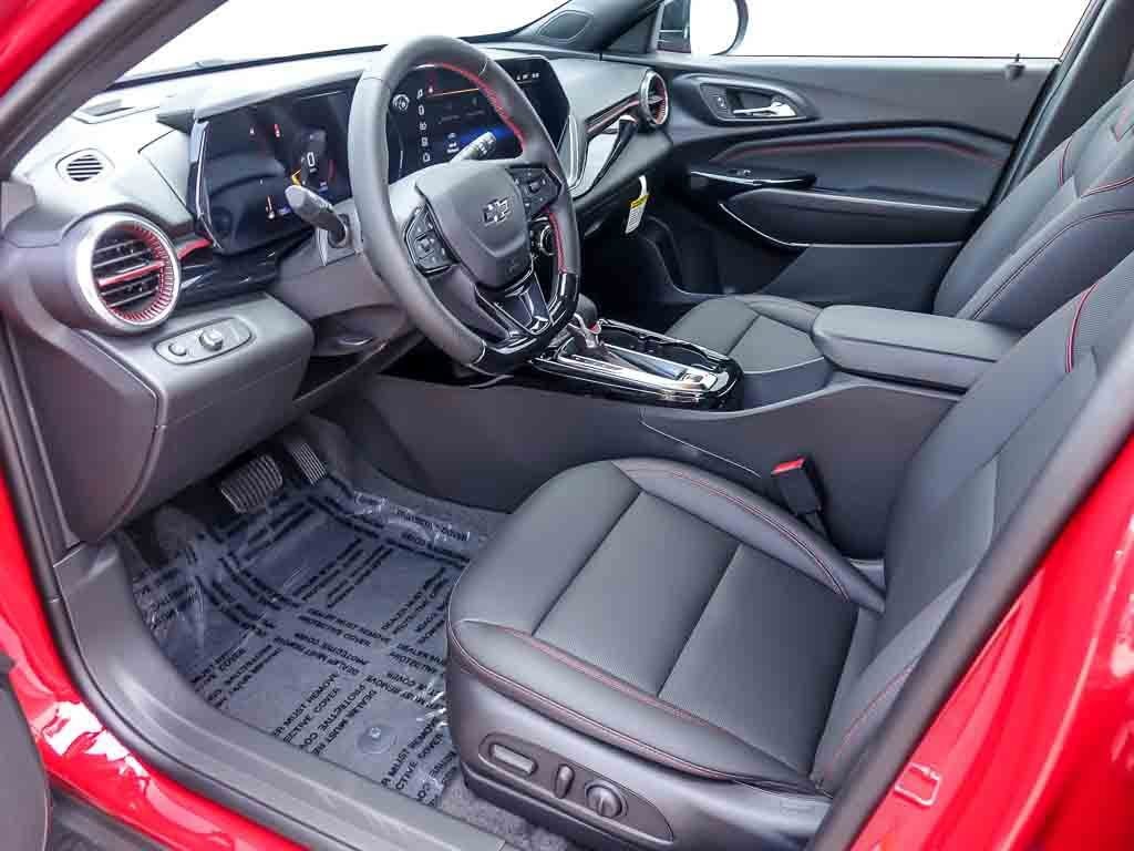 2026 Chevrolet Trax RS - Photo 12