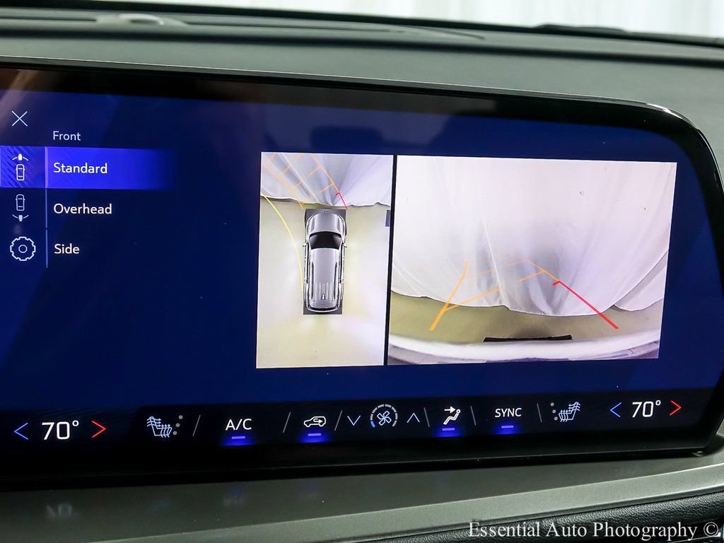 2026 Chevrolet Traverse LT - Photo 16