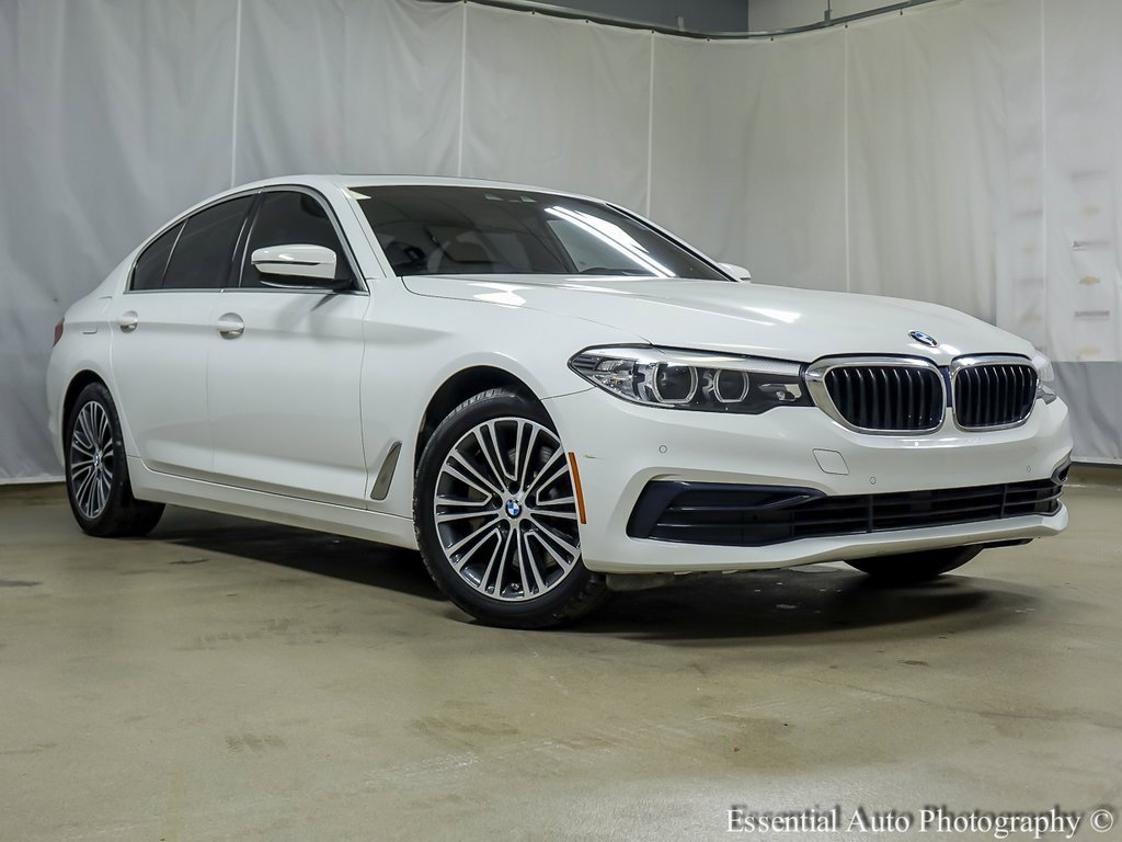 Used 2019 BMW 5 Series 530i with VIN WBAJA7C58KWW02935 for sale in Bridgeview, IL