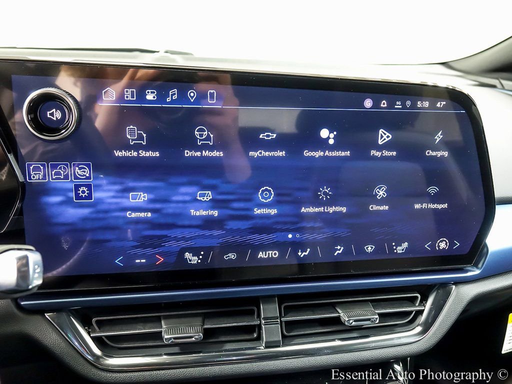 2026 Chevrolet Equinox EV 2LT - Photo 13