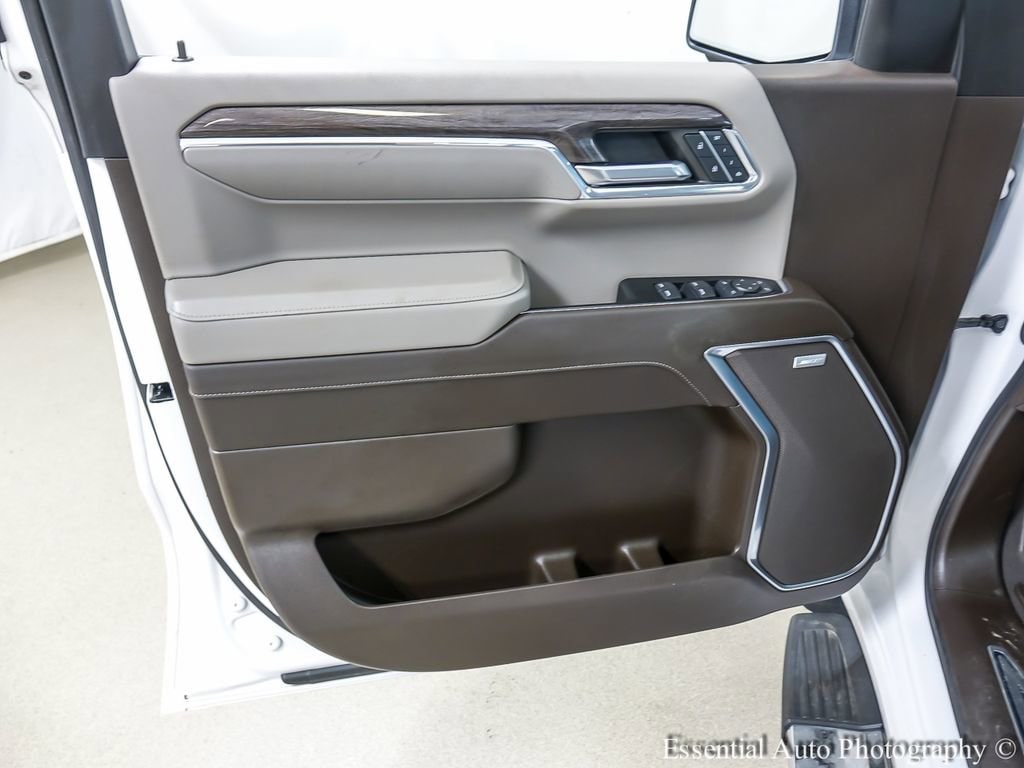 2024 Chevrolet Silverado 1500 LTZ - Photo 22