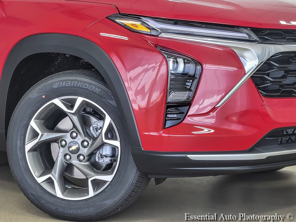 2026 Chevrolet Trax LT - Photo 3