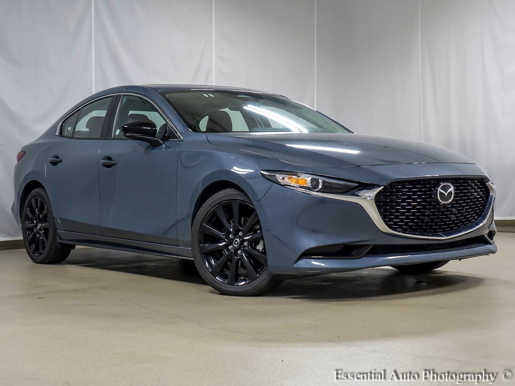 2025 Mazda Mazda3 Sedan 2.5 s Carbon photo 2