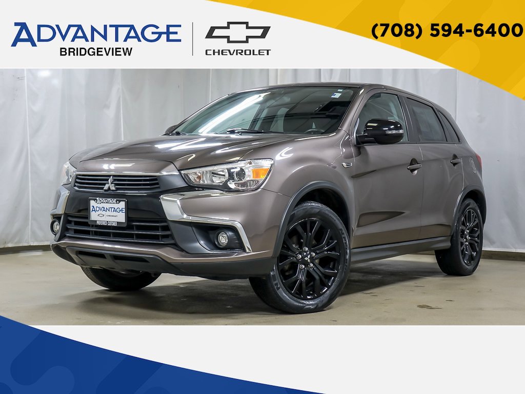 2017 Mitsubishi Outlander Sport LE's photo