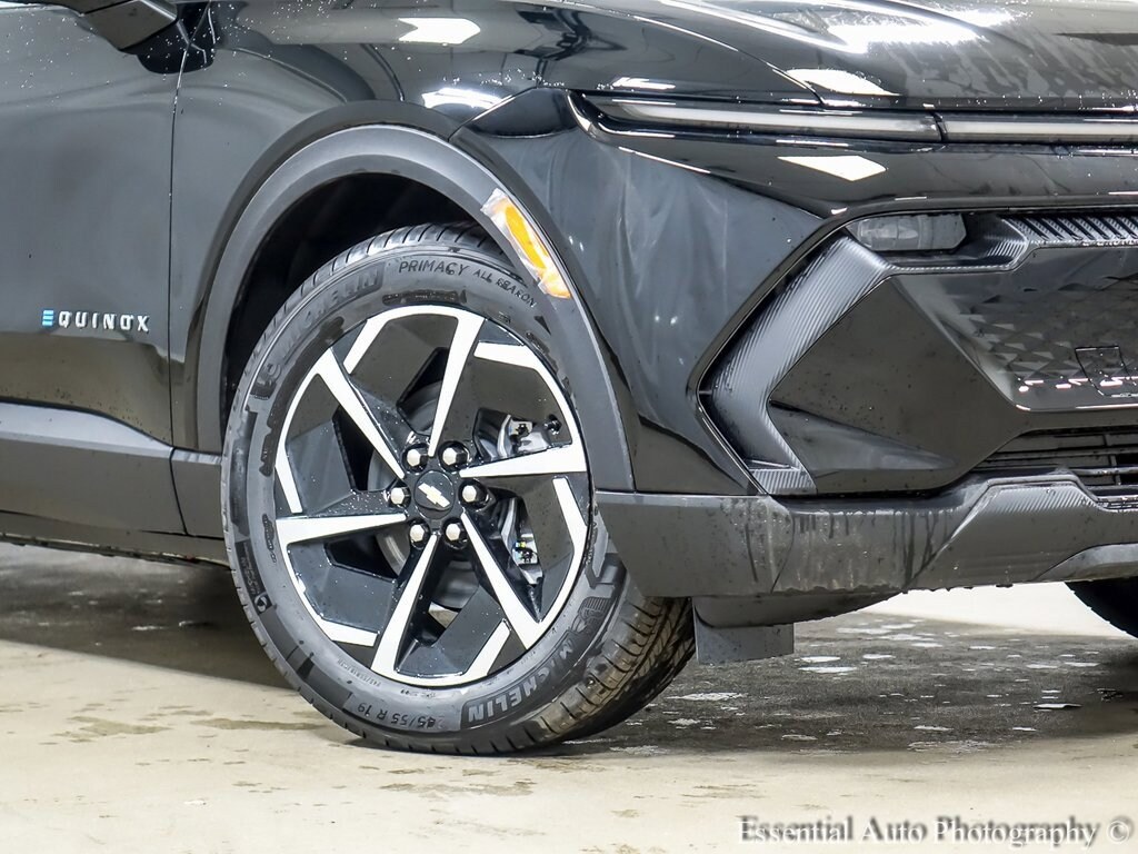 New 2026 Chevrolet Equinox EV LT SUV