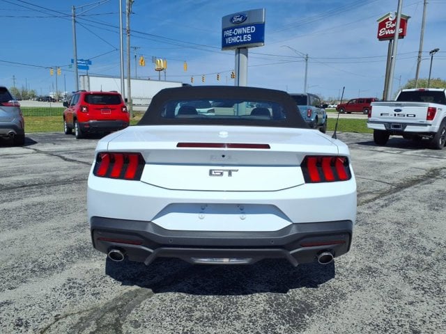 2025 Ford Mustang GT Premium Convertible - Photo 9