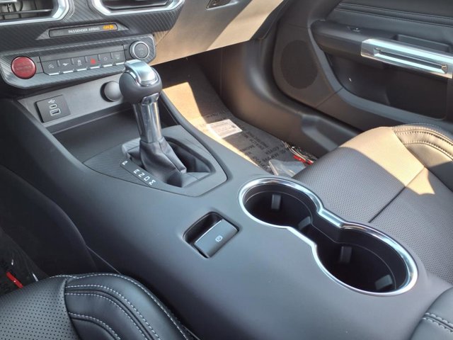 2025 Ford Mustang GT Premium Convertible - Photo 17