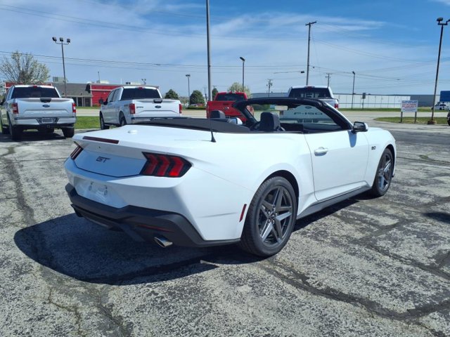 2025 Ford Mustang GT Premium Convertible - Photo 8
