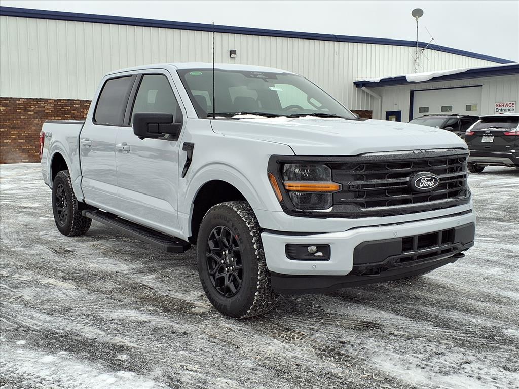 2025 Ford F-150 XLT's photo