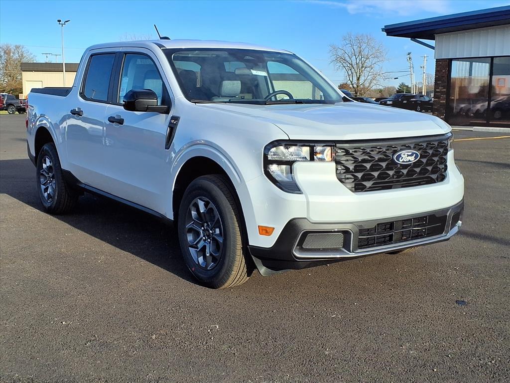 2025 Ford Maverick XLT's photo