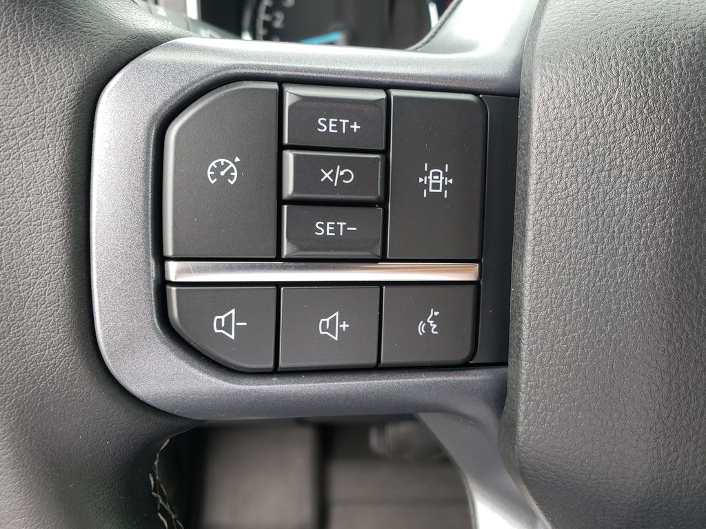 2023 Ford F-150 XLT - Photo 23