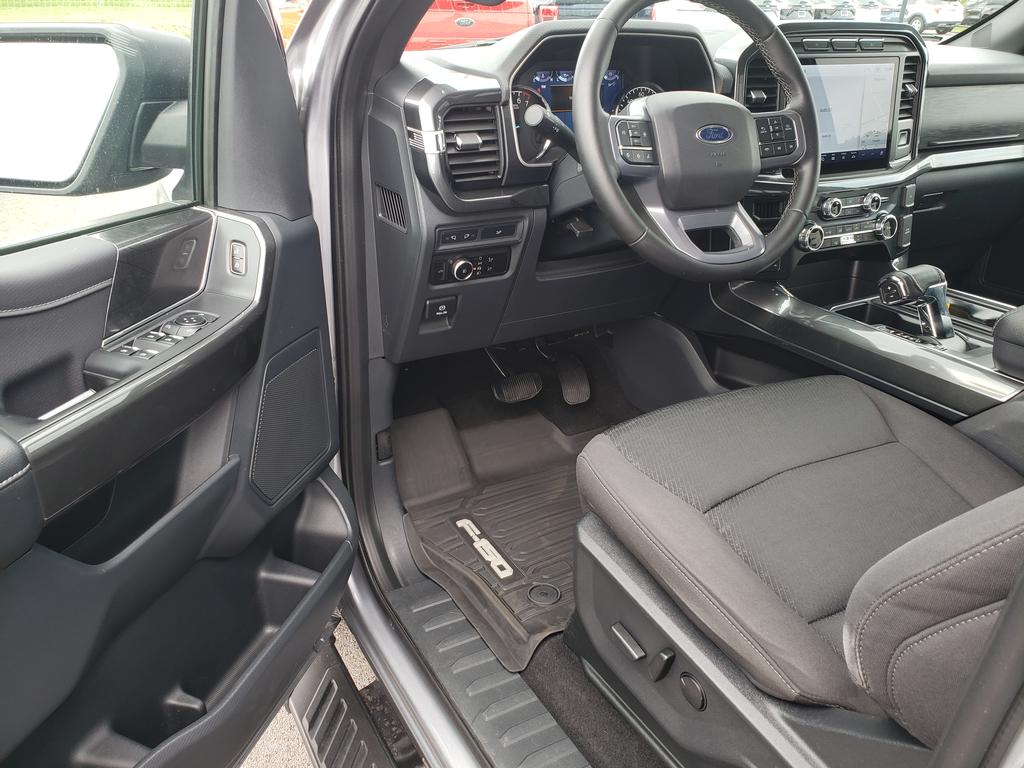 2023 Ford F-150 XLT - Photo 11