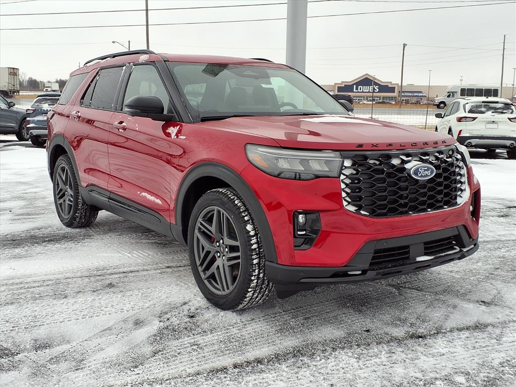 2026 Ford Explorer ST-LINE's photo