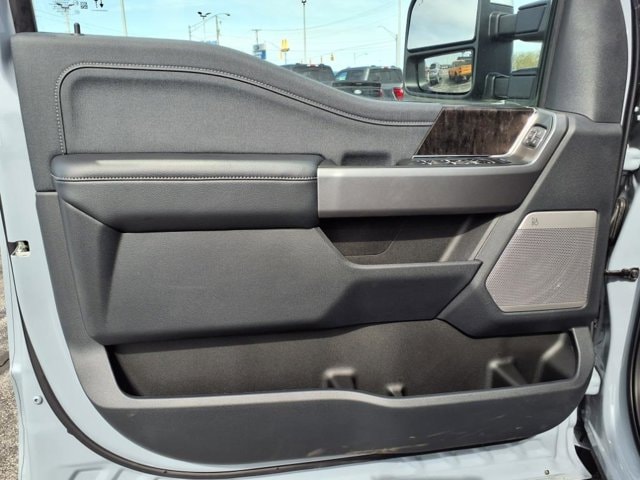 2025 Ford F-250 Super Duty Lariat - Photo 14