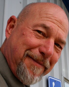 Staff member Dave Root from ID_b21874ba64ab