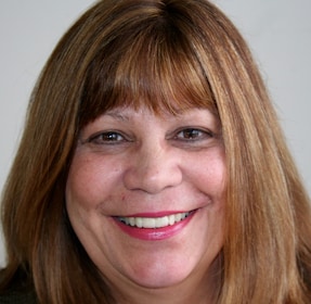 Staff member Debby Greer from ID_b21874ba64ab