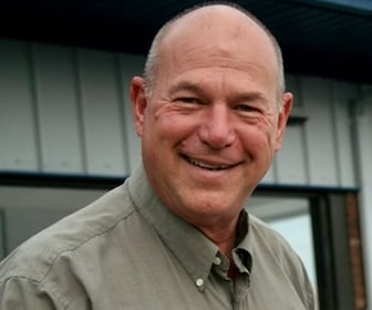 Staff member Dave Root from ID_b21874ba64ab