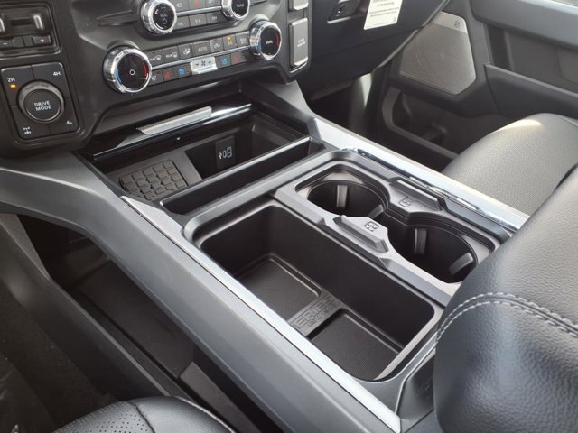 2025 Ford F-250 Super Duty Lariat - Photo 18
